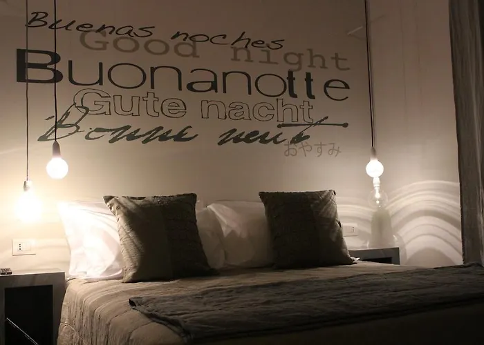 维托里奥威尼托25号旅馆 摩德纳