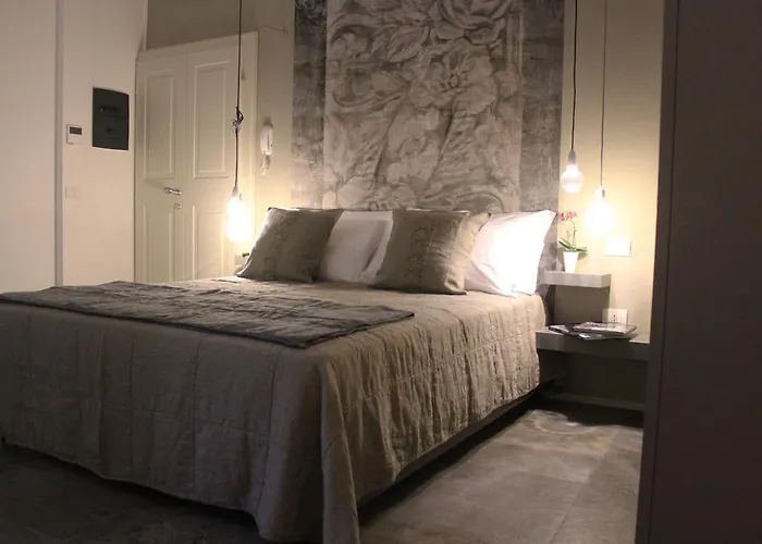 招待所 维托里奥威尼托25号旅馆 4*