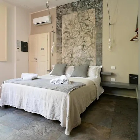 Vittorio Veneto 25 4* Modène