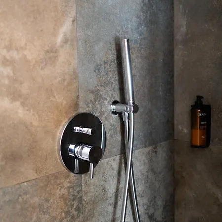 ゲストハウス ヴィットリオ ヴェネト 25 4*