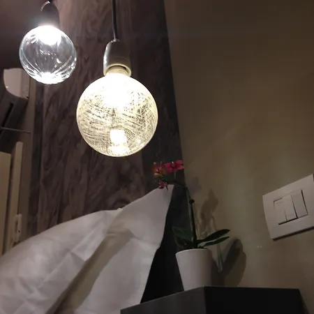 ヴィットリオ ヴェネト 25 ゲストハウス モデナ