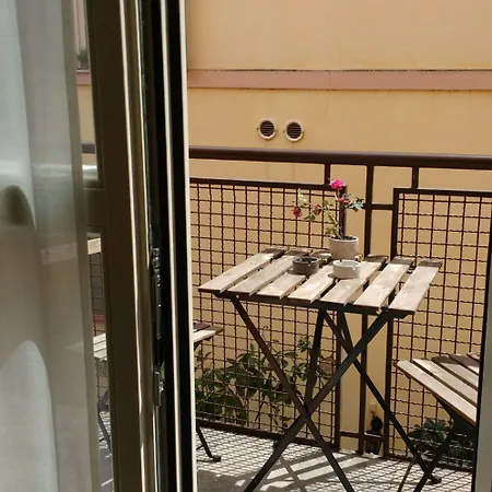 Vittorio Veneto 25 Modène