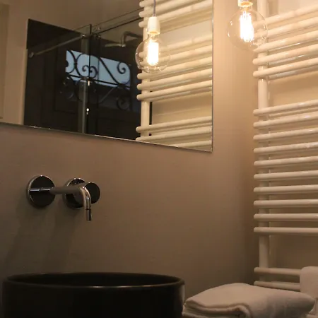 Vittorio Veneto 25 게스트하우스 모데나