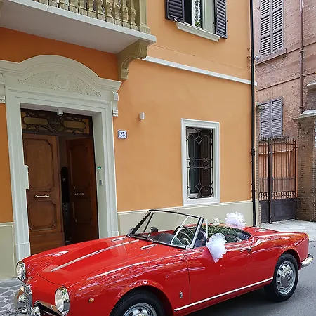 Gasthuis Vittorio Veneto 25 Modena