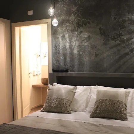 ヴィットリオ ヴェネト 25 4*