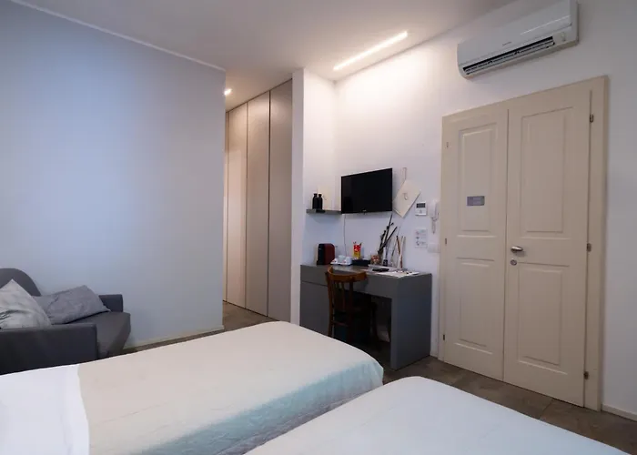 Vittorio Veneto 25 Guest house 4*