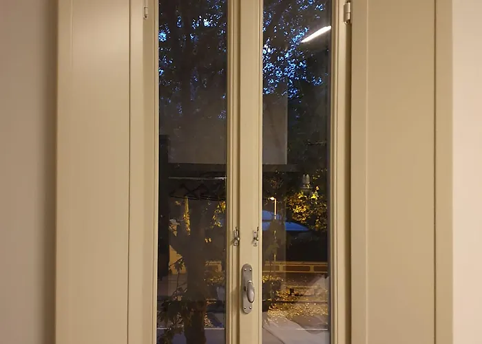 Vittorio Veneto 25 4* Modena